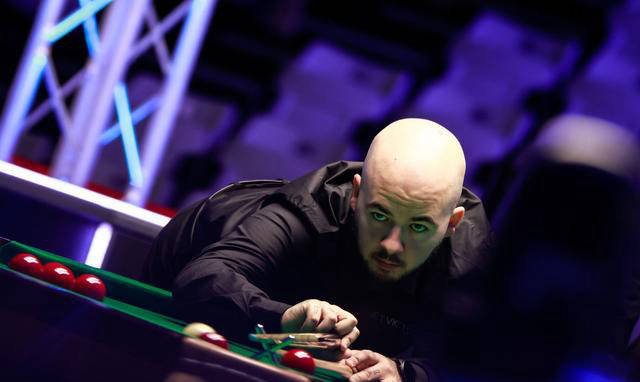 赛中始终保 赛中始终保