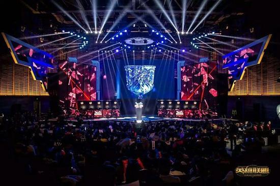 武里南联即 武里南联即